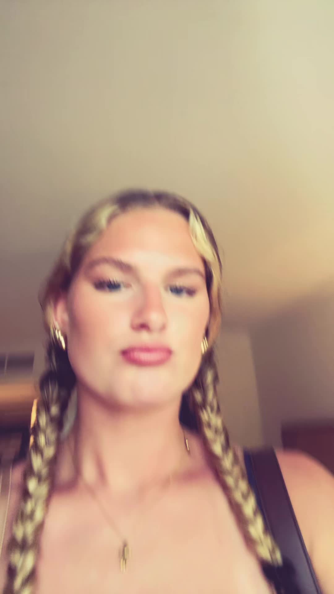 @lalover0475
