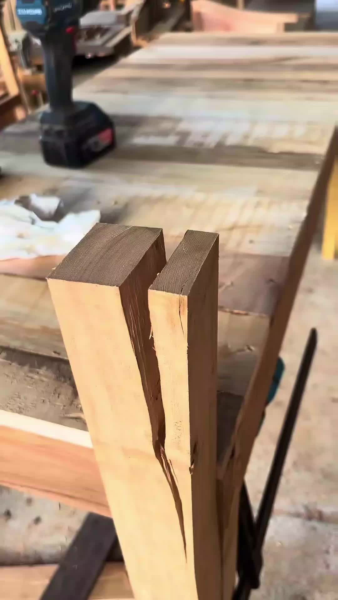 @◉‿◉