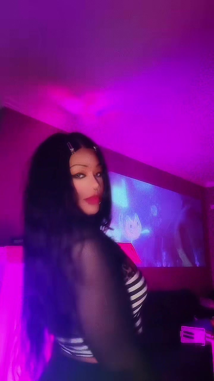 @jazmin_zombiee