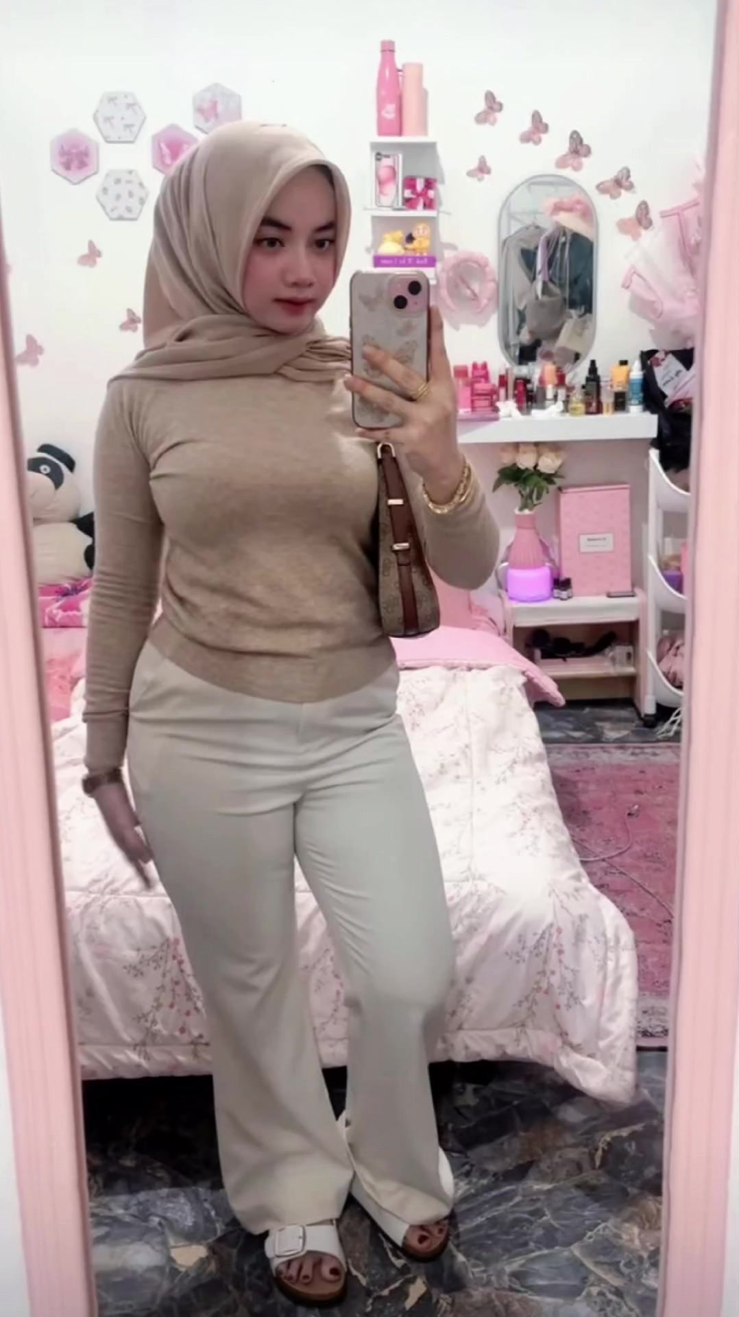 @nieeeee