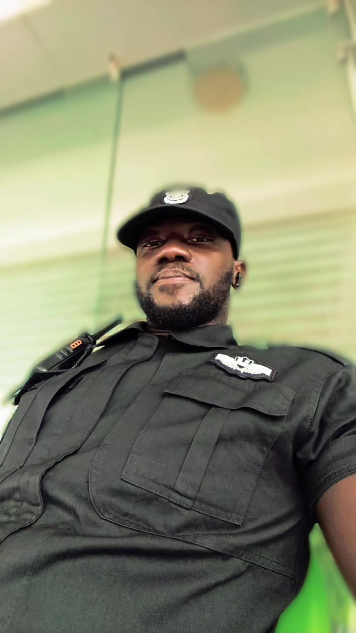 @Area💪🇬🇭