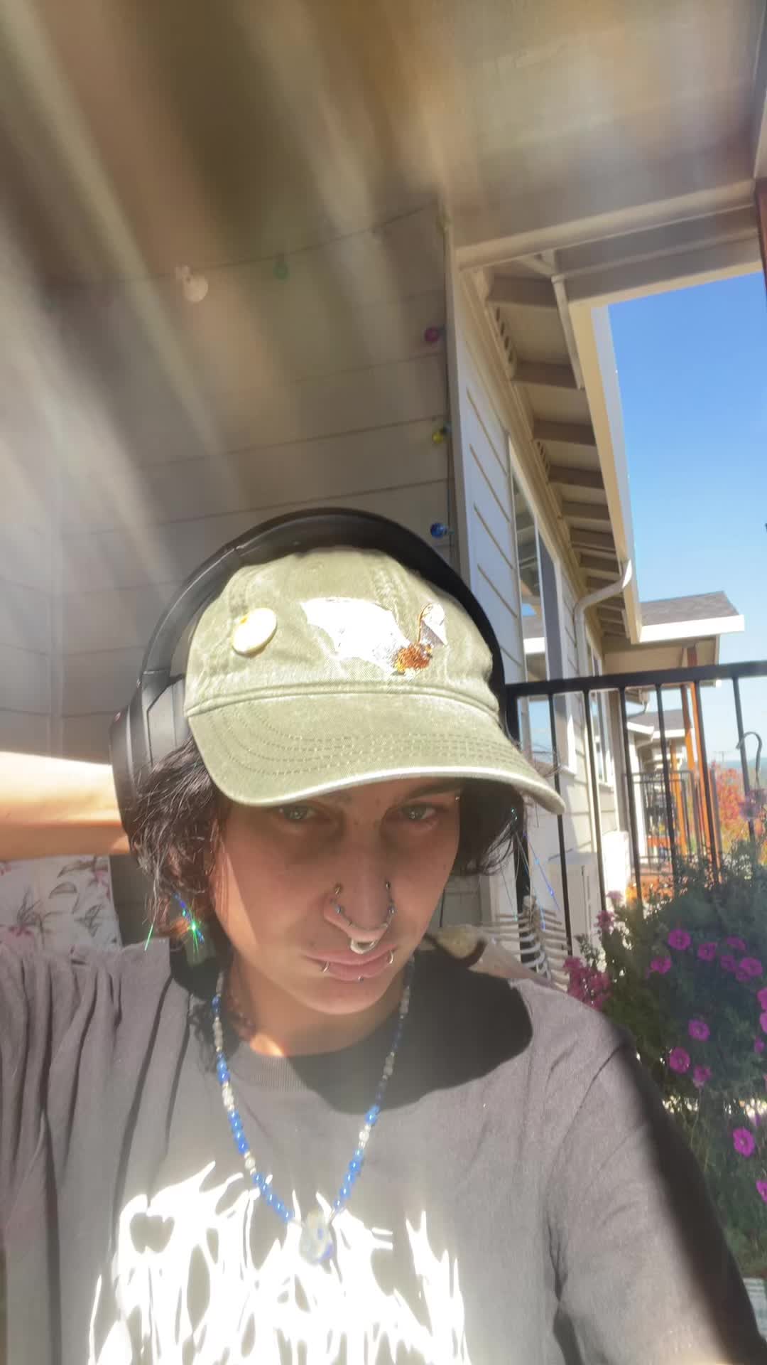@buttcrick