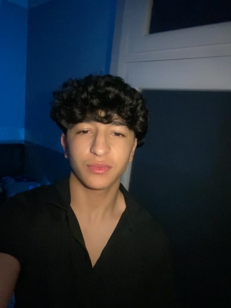 @𝑨𝒃𝒅𝒐𝒖e 🧞&zwj;♂️