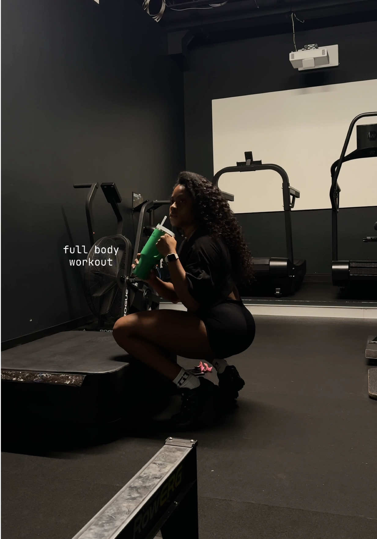 @tyler simone | gym girlie ๐