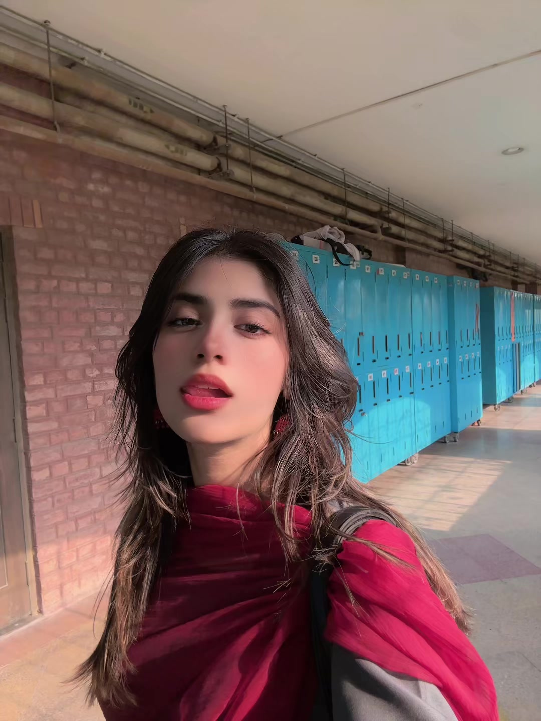 @AyeshEe🌸