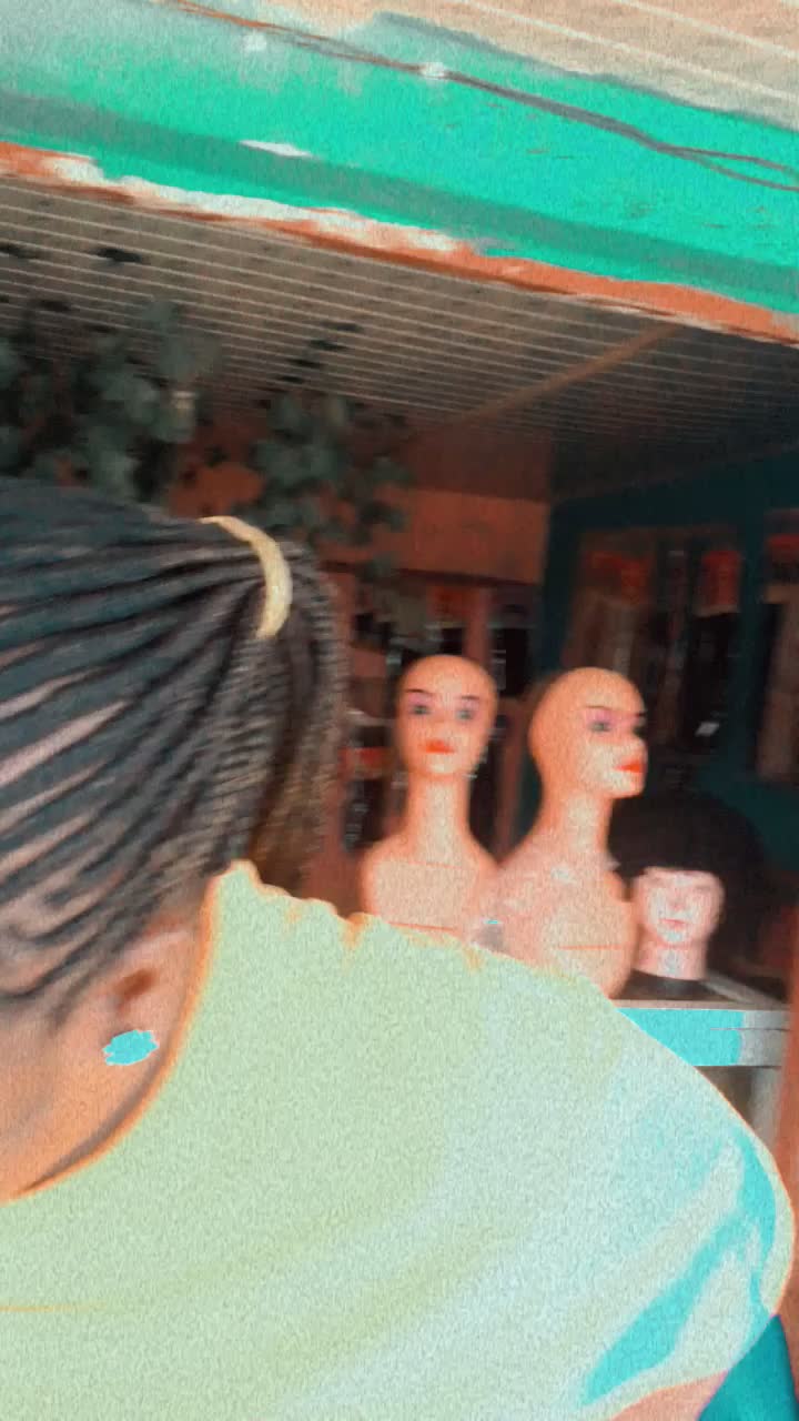 @buzzybeauty