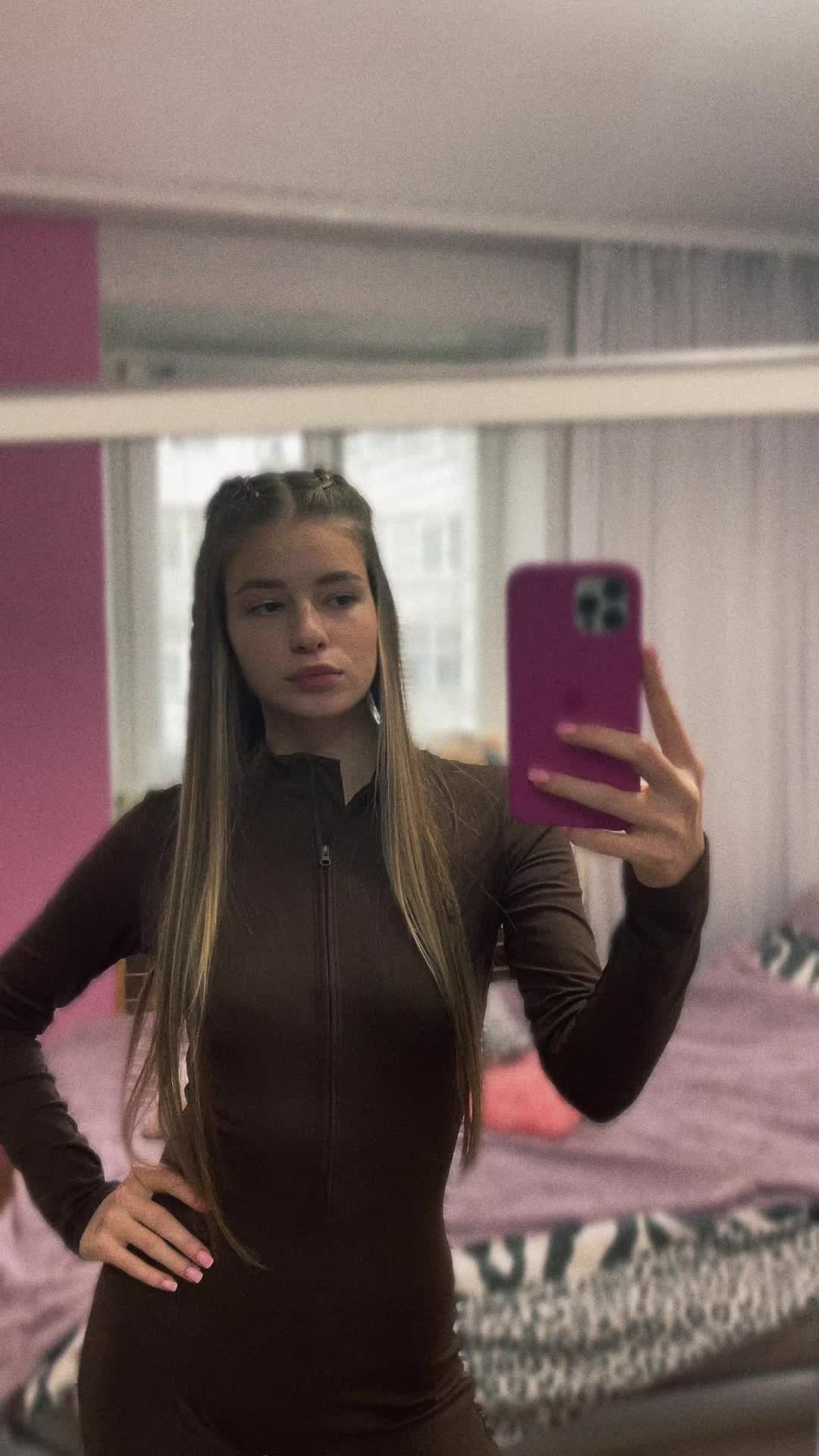 @Юля