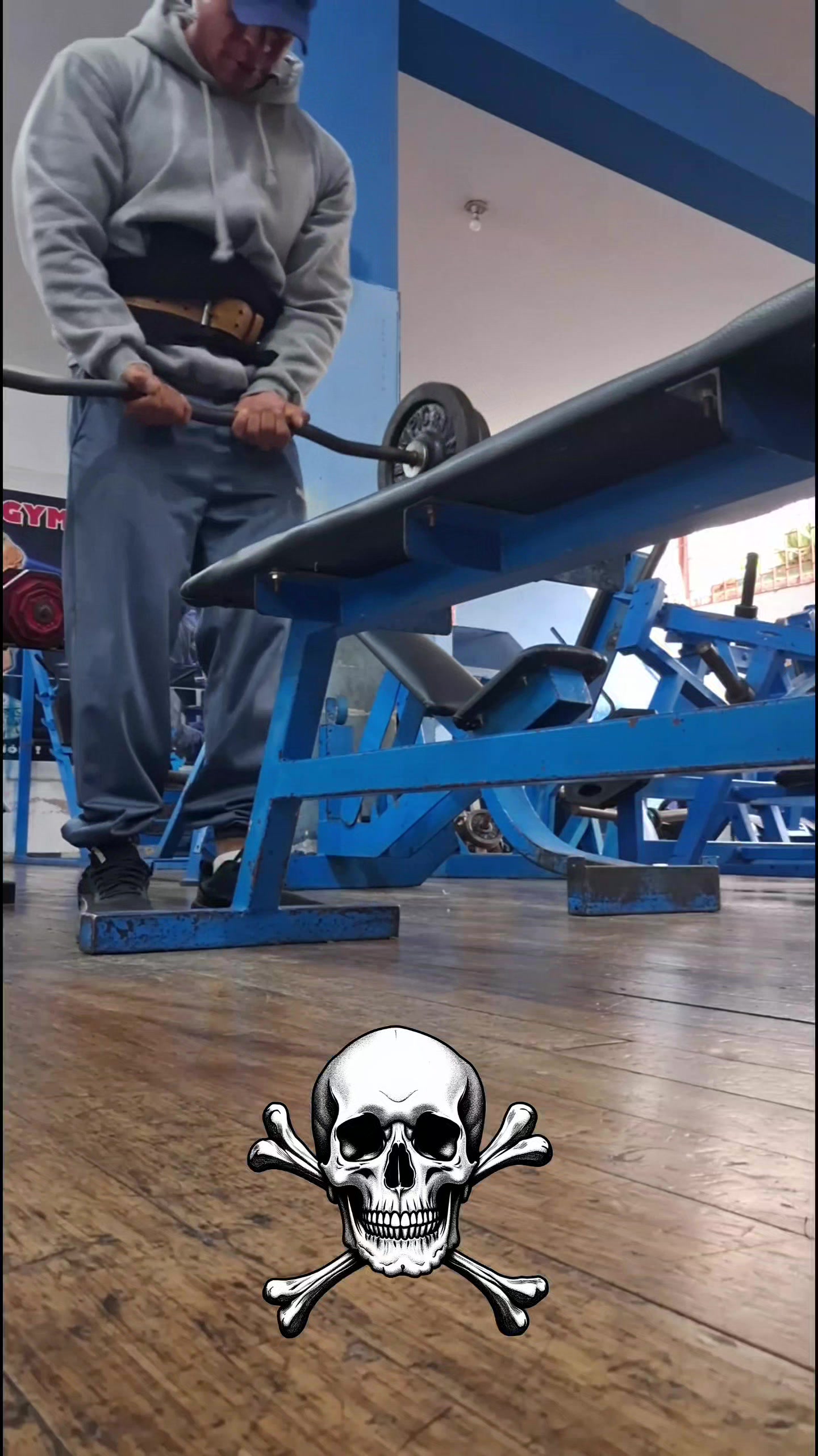 @levrone ique&ntilde;o