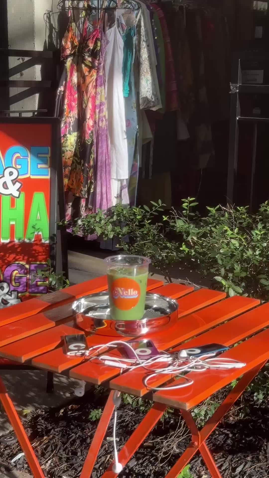 @NelloVintage