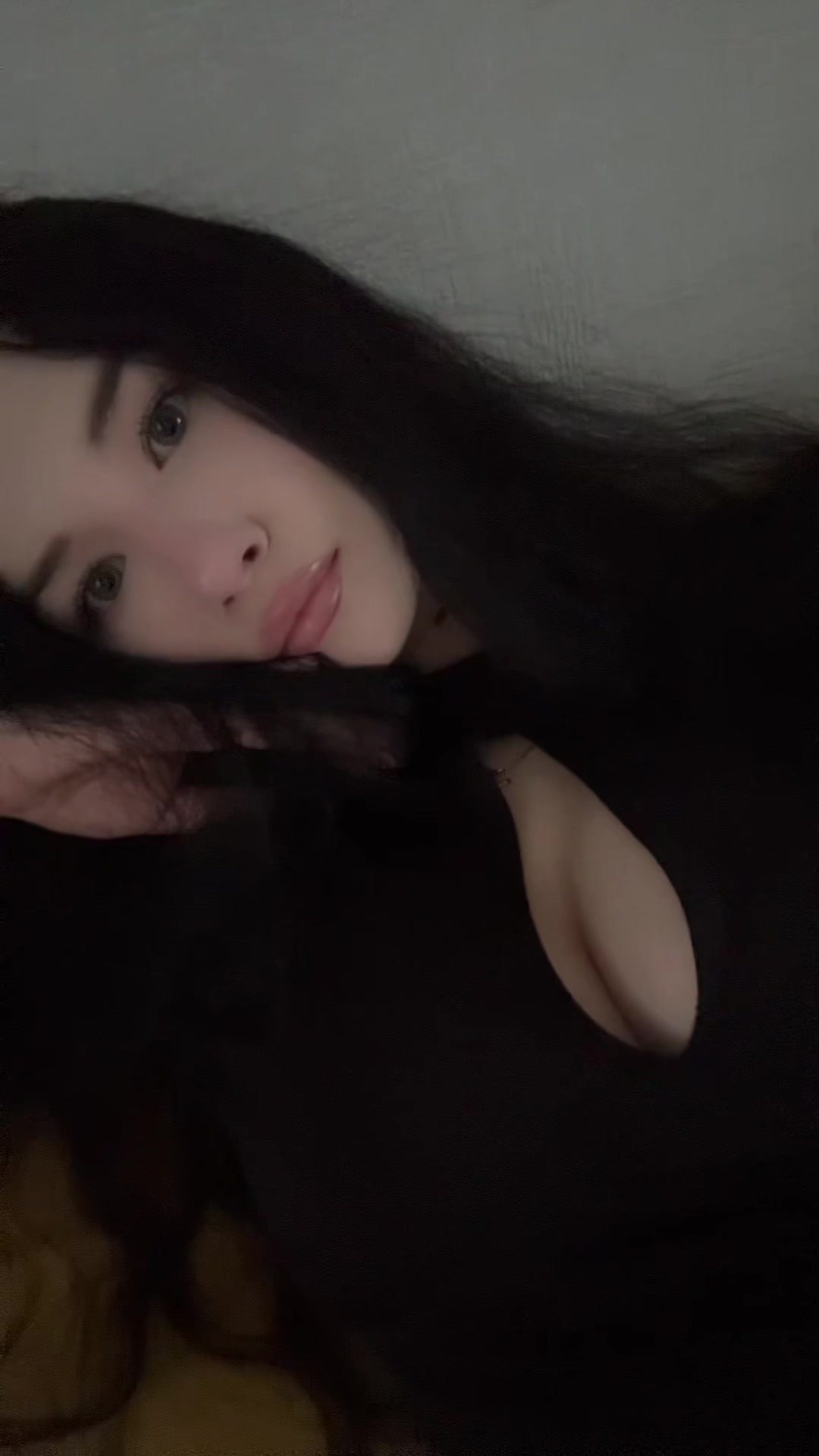 @яночка 𖣂