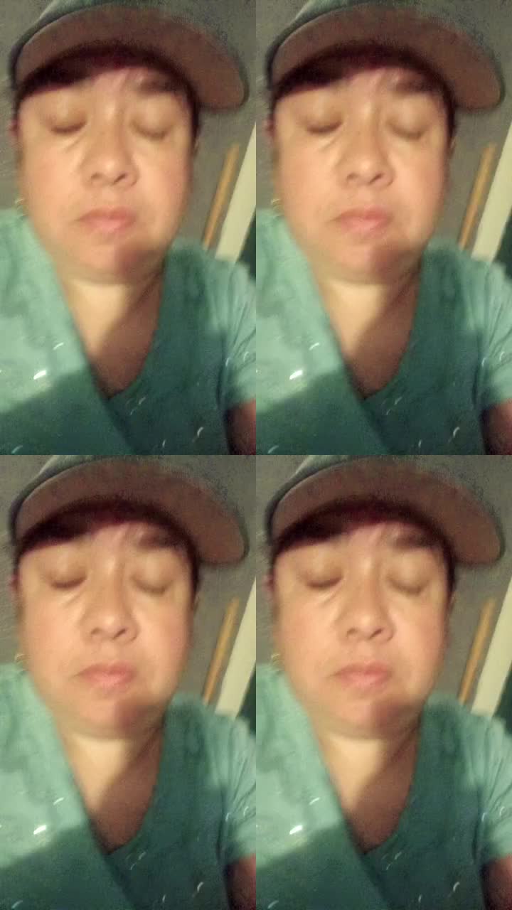 @lily