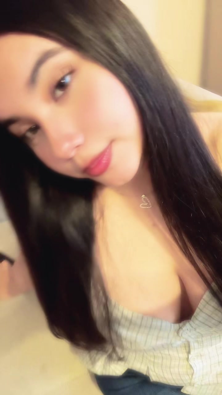 @Nella