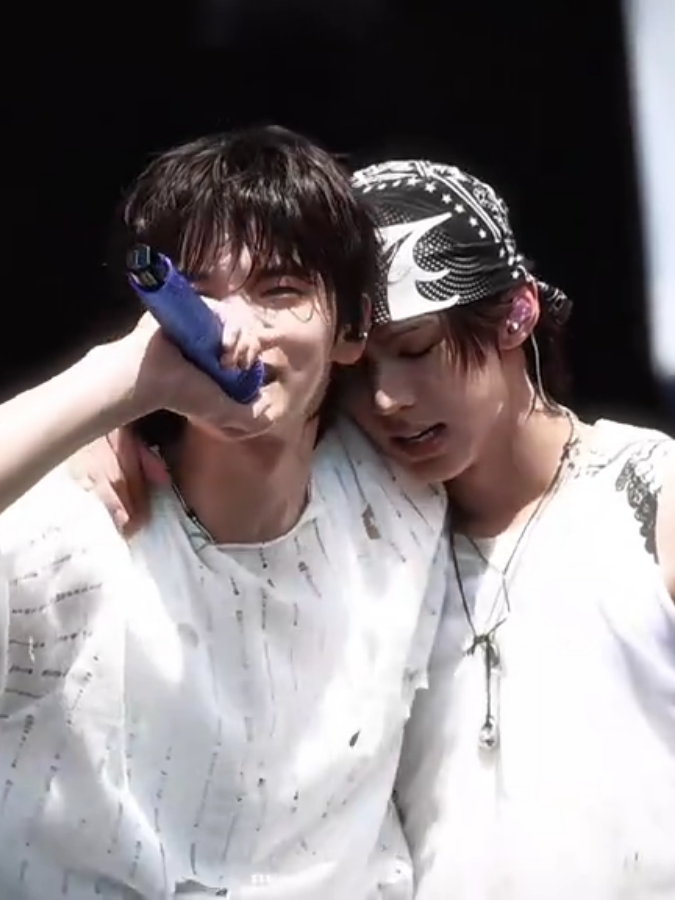@๐๐๐จ๐ข๐ง๐ฅ๐จ๐ฏ๐