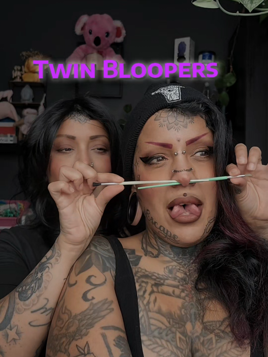 @Twins Aly & Shary👭🏽