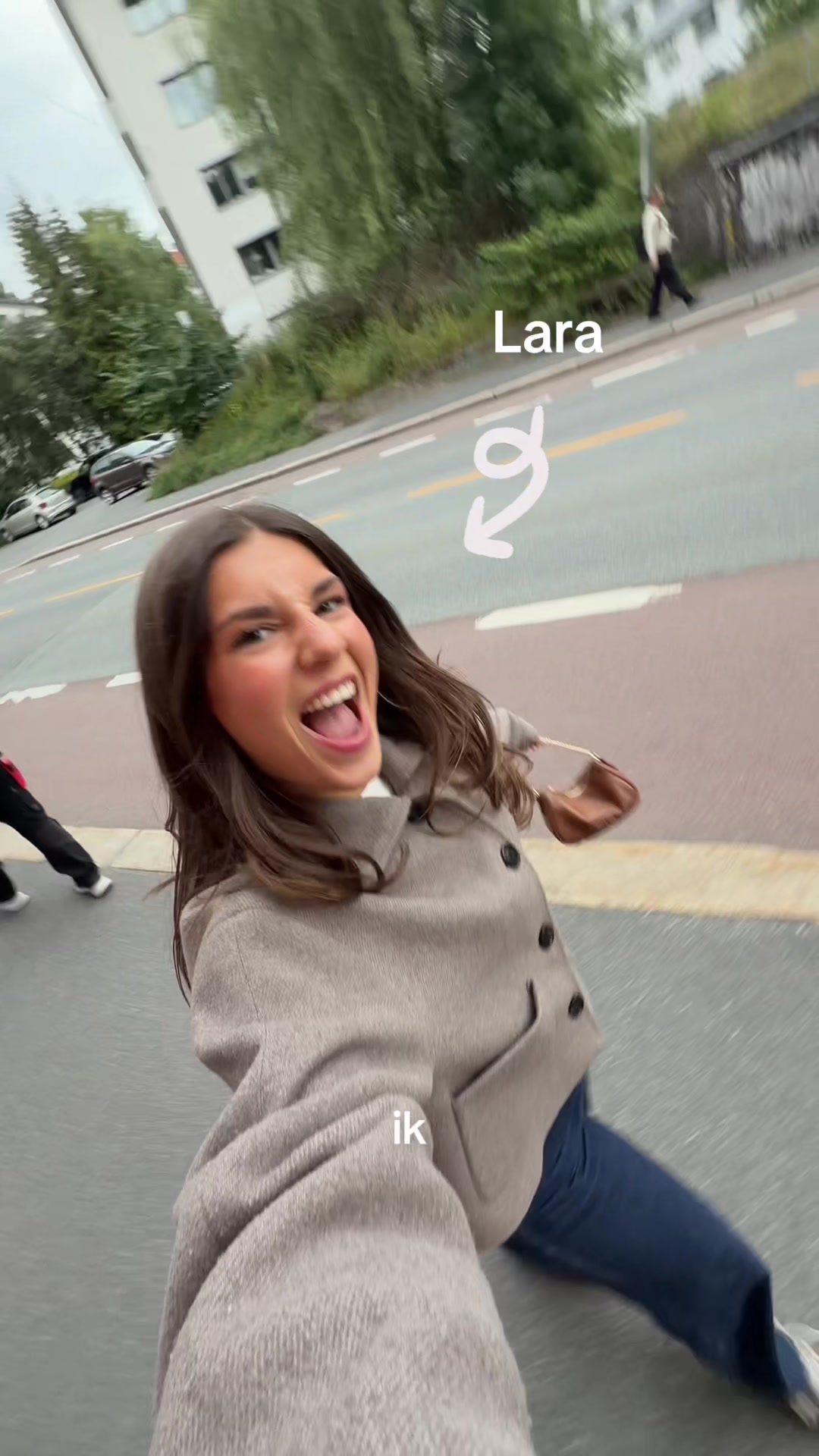 @larapekkan