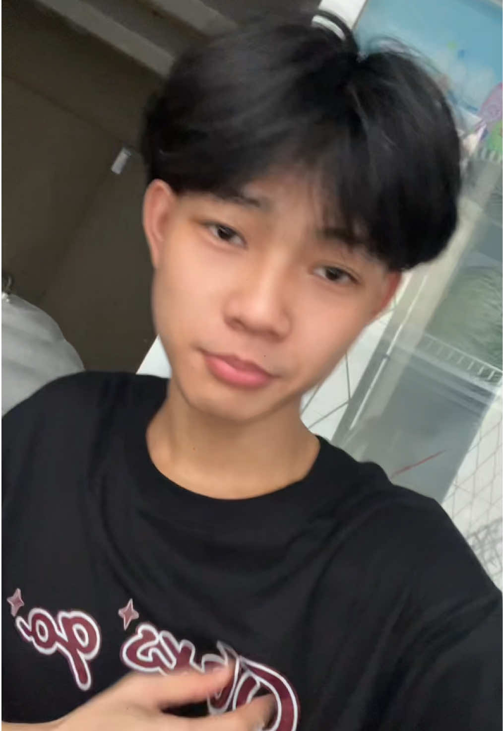 @???