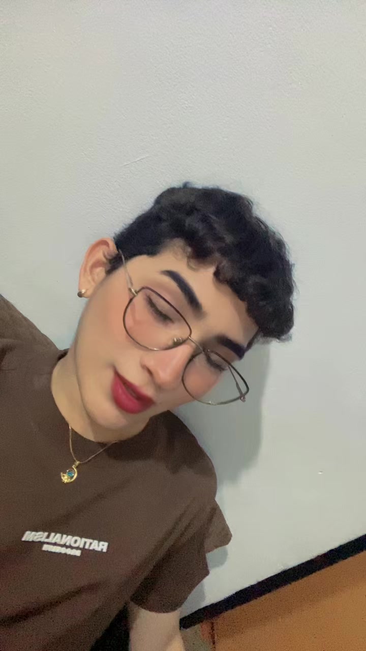 @𝓒𝓻𝓲𝓼𝓼