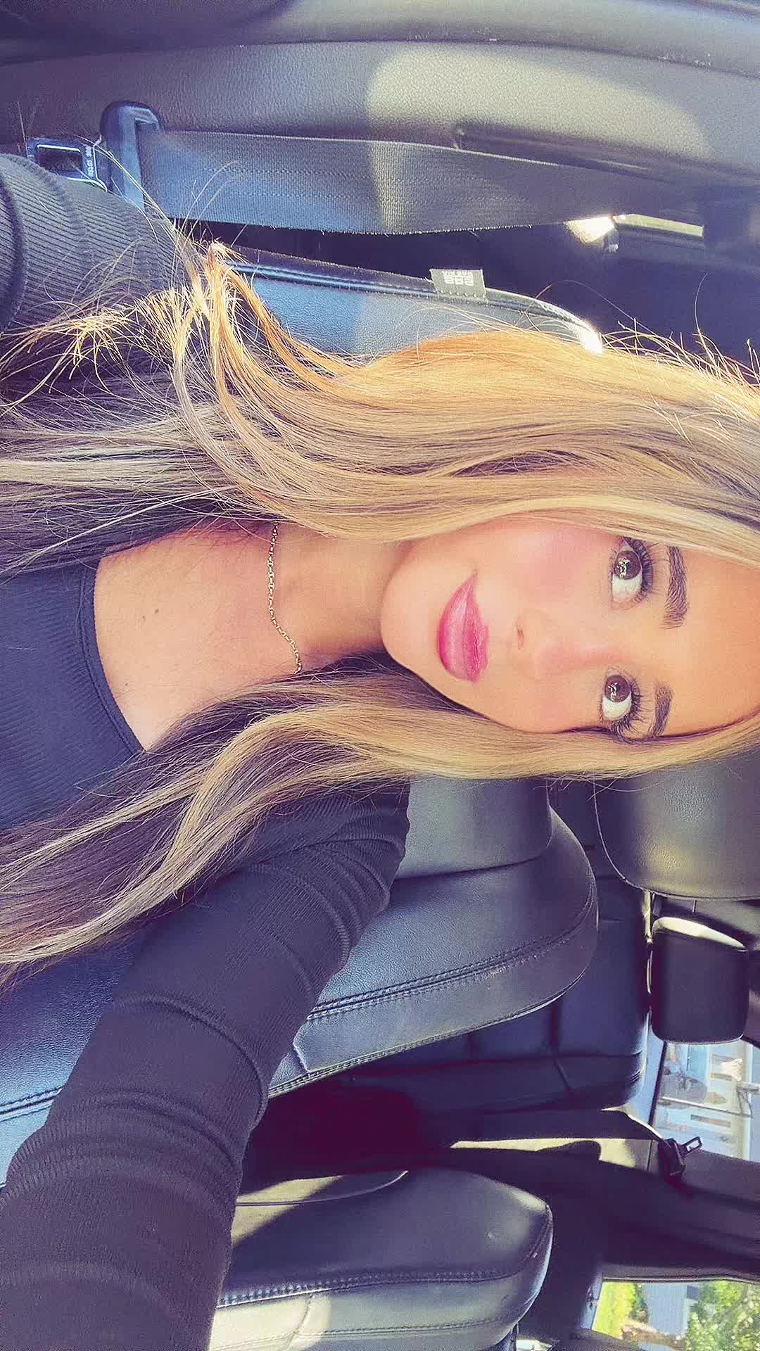 @Sabrina