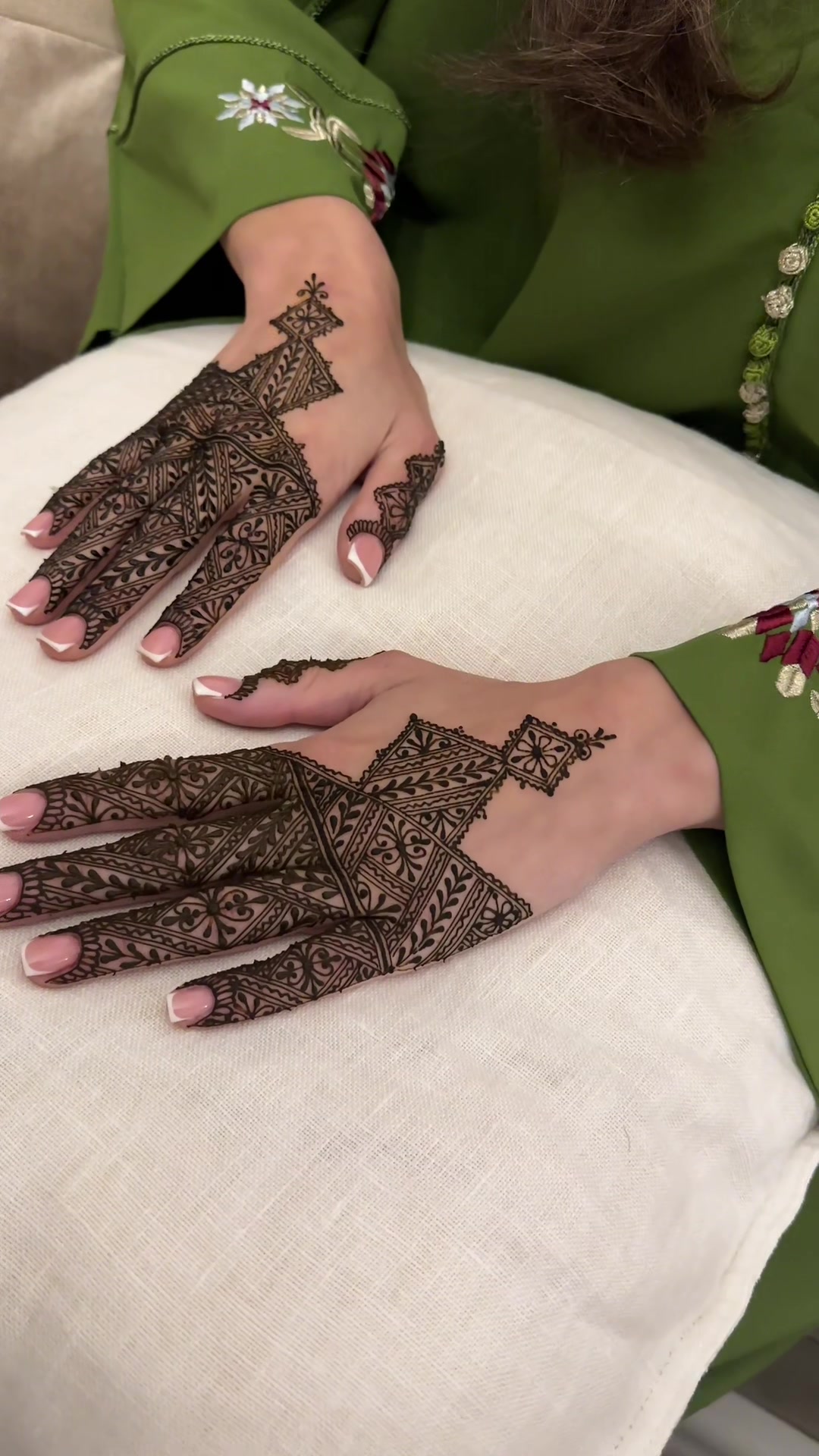 @Hennayaranii
