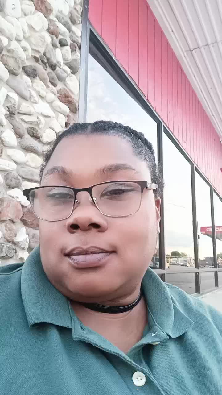 @Itsdefinitelyu