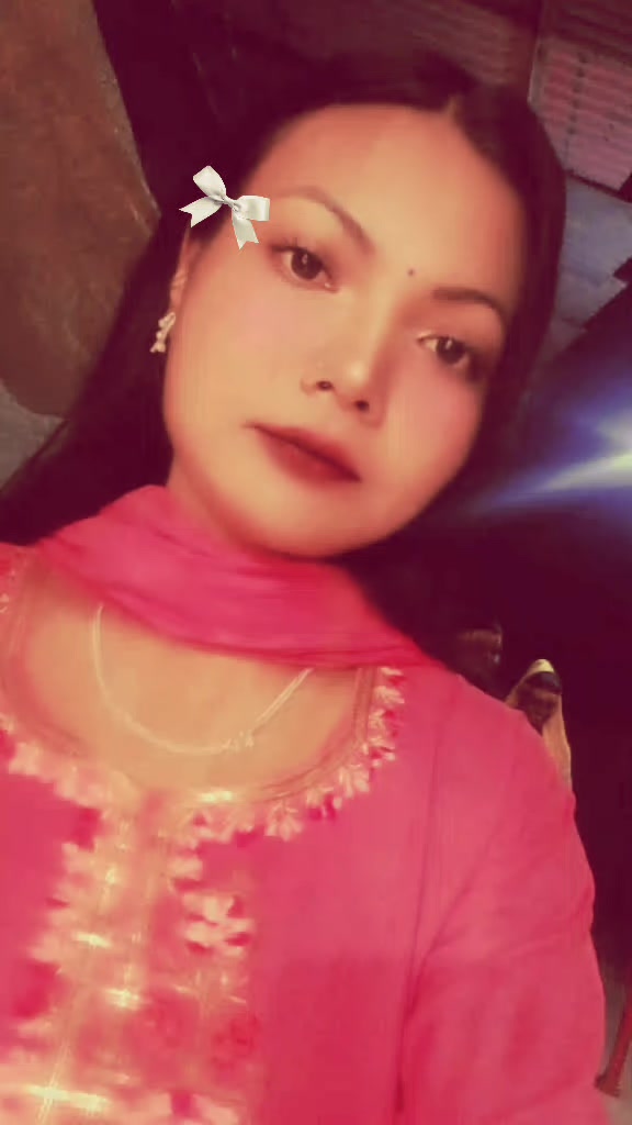 @Jyoti 🖤🍒