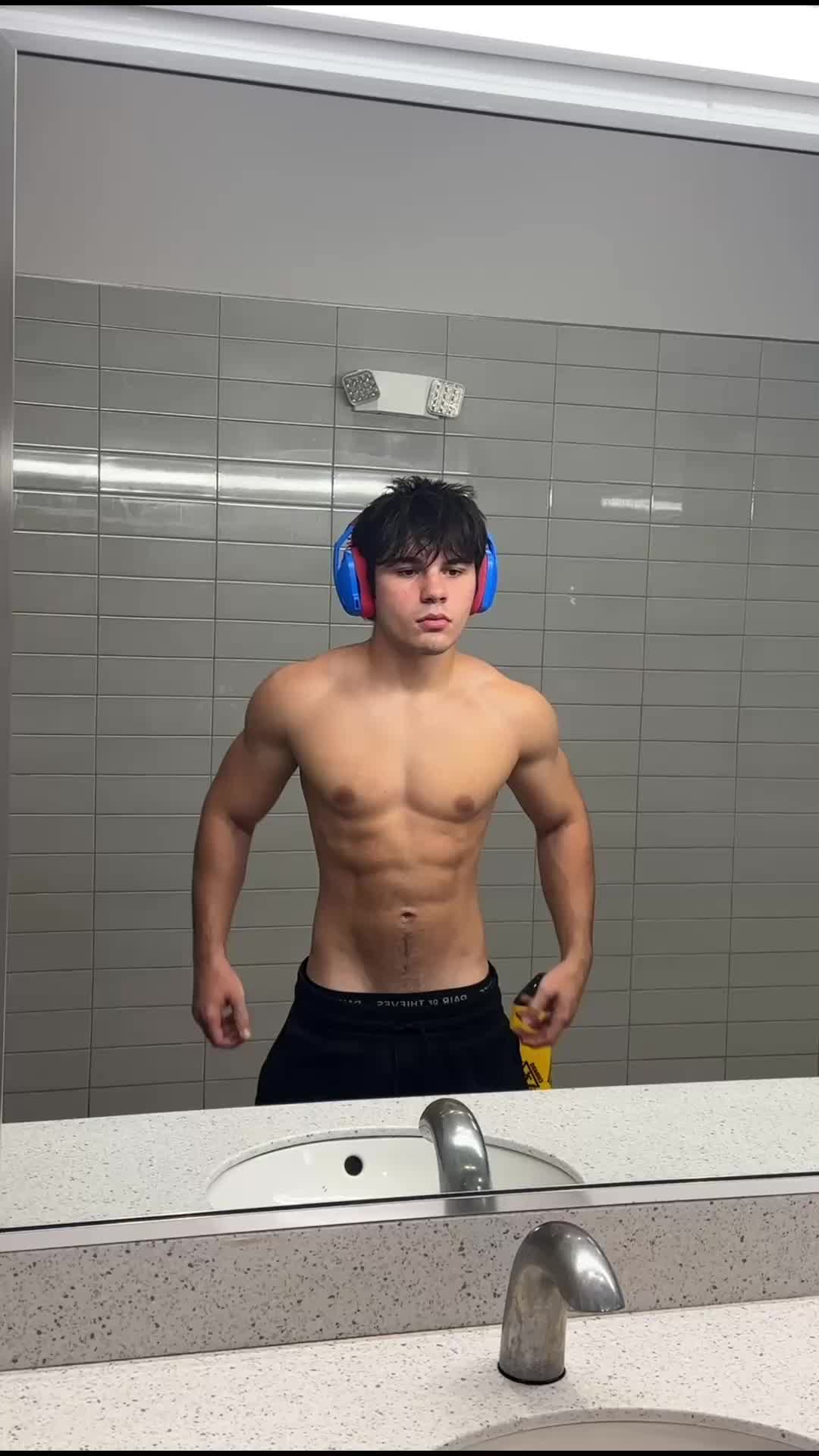 @Yotums