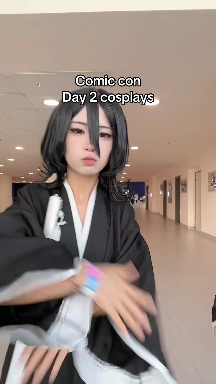 @𝐓𝐨𝐨𝐫𝐮