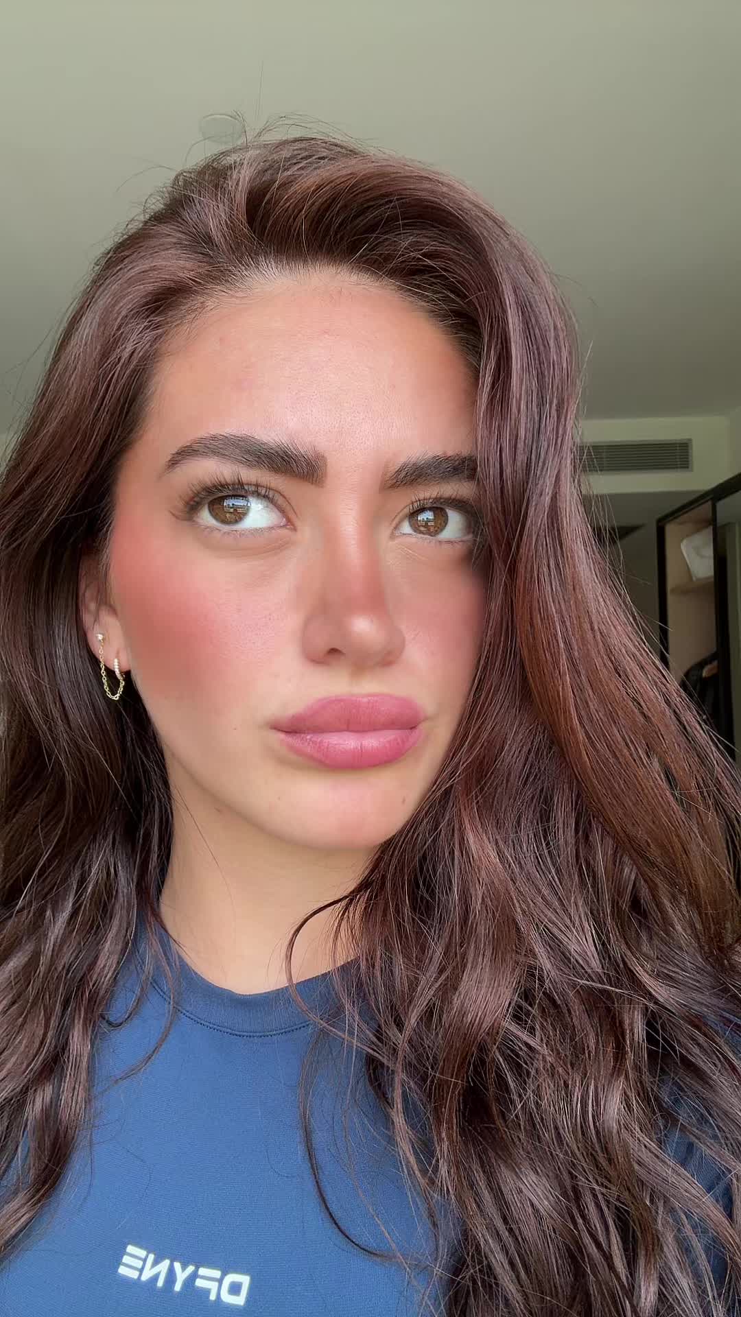 @dafneleon