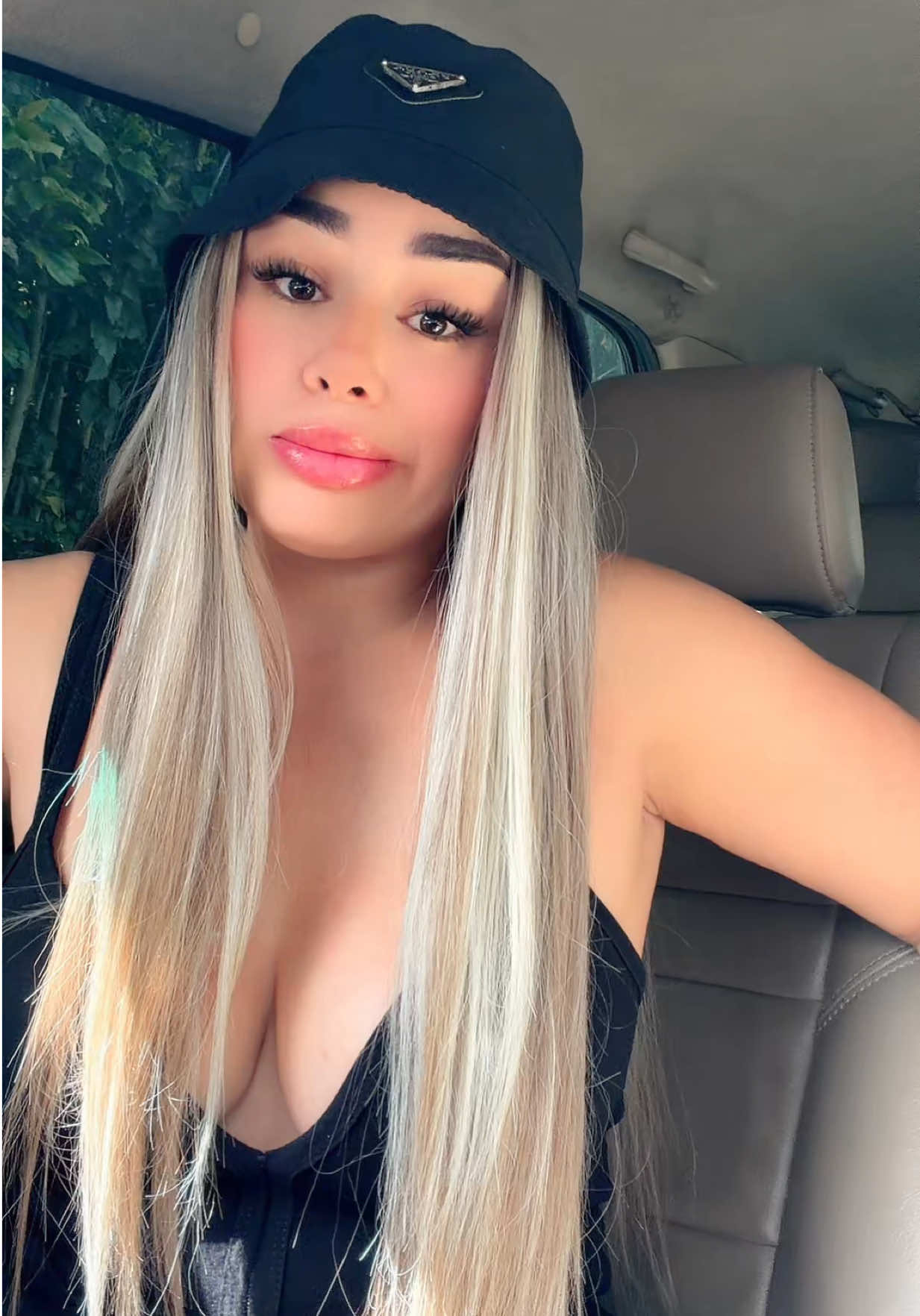 @Johhana007🖤