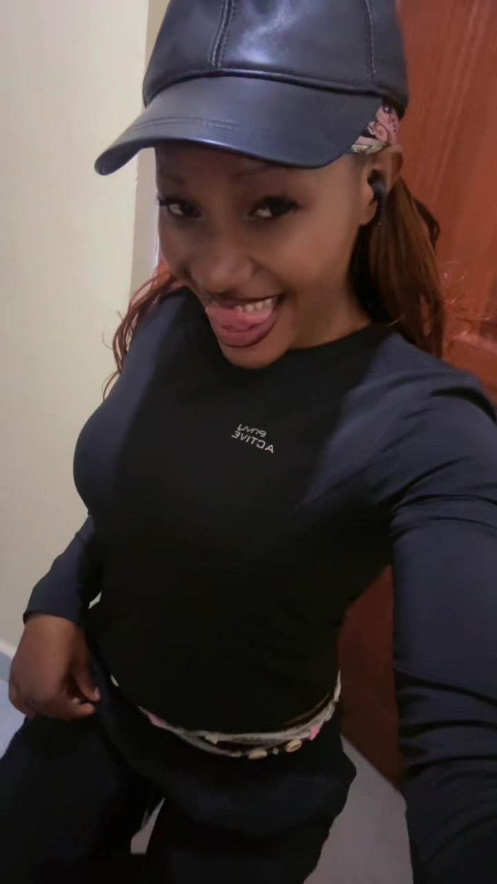 @The Frog 🐸 pose Queen 🧘🏽&zwj;♀️
