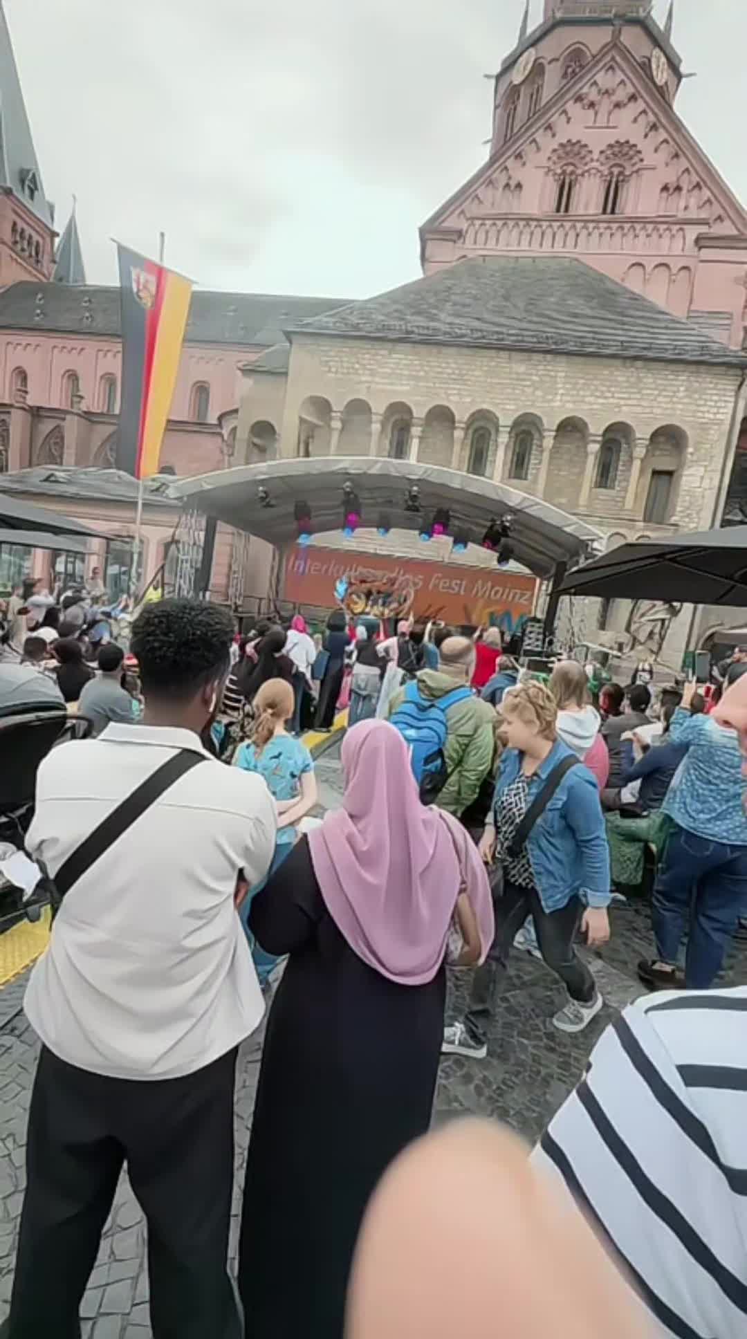 @🇩🇪🦋Mina Ali🦋🏳️🌈