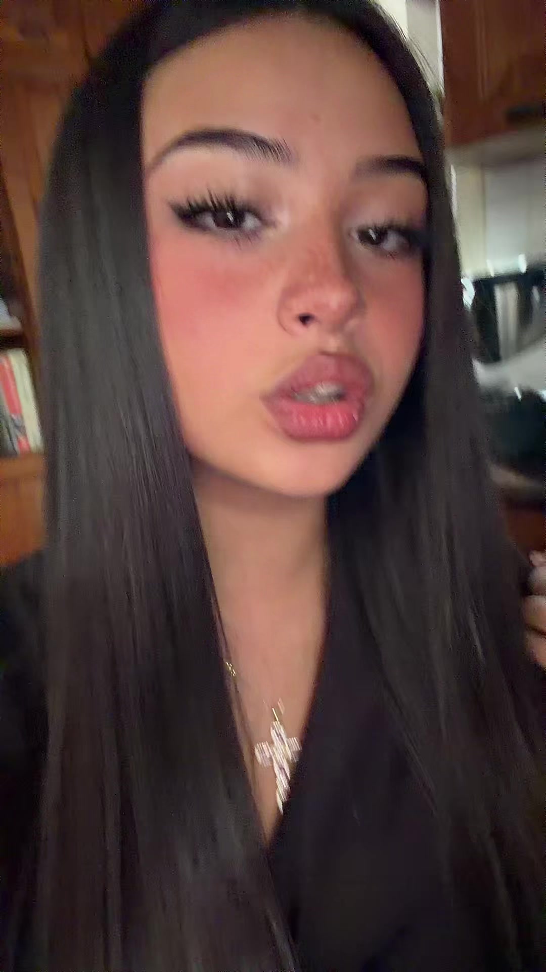 @Pamela ๐ค