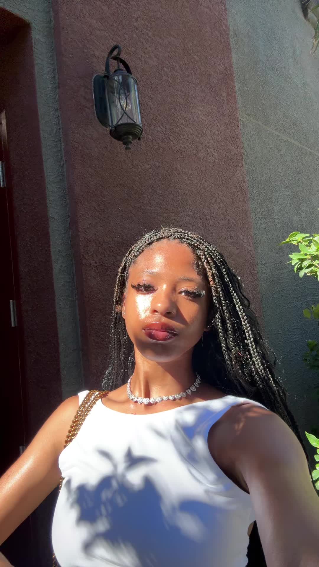 @naomi🌟