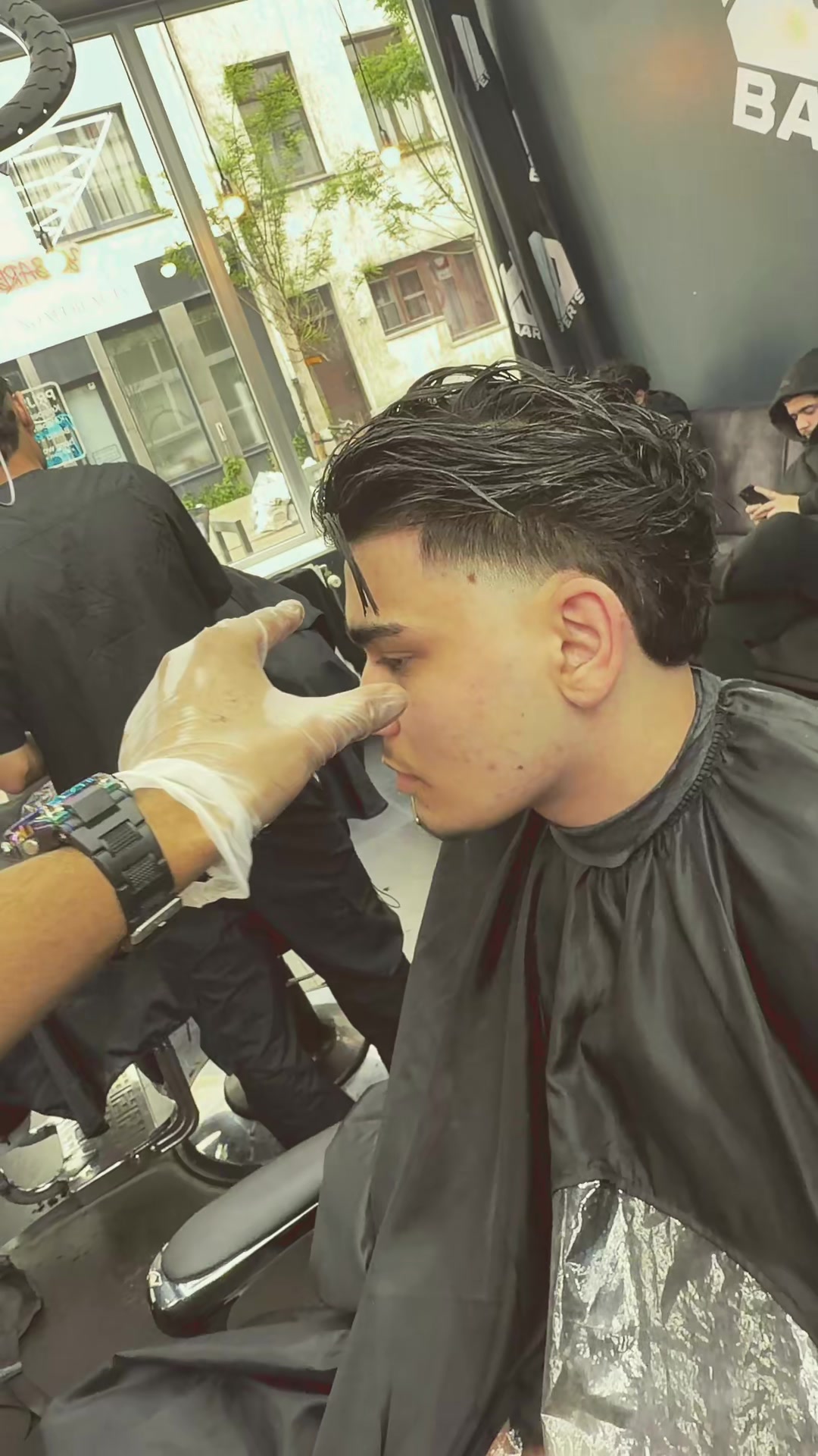 @Barber Cazza