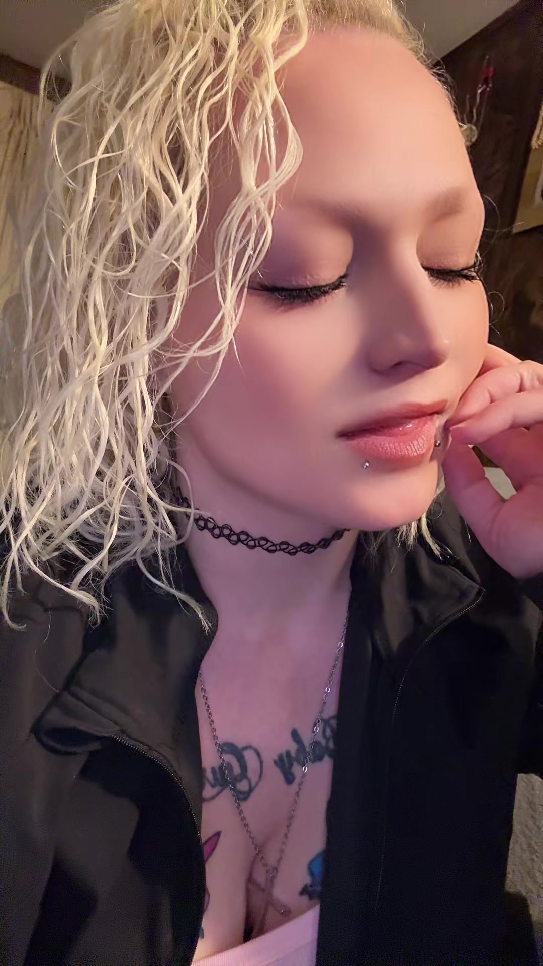 @BabyGurl🏳️&zwj;🌈