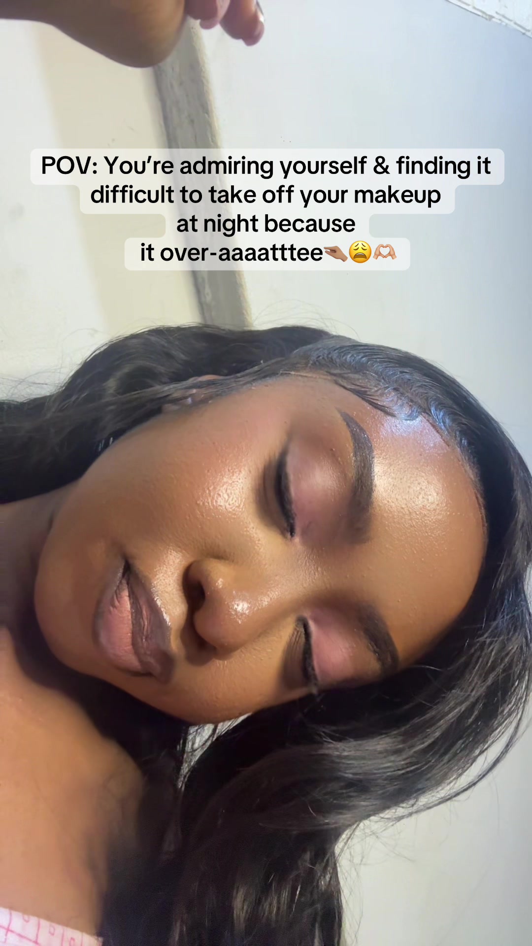 @Abi🤎