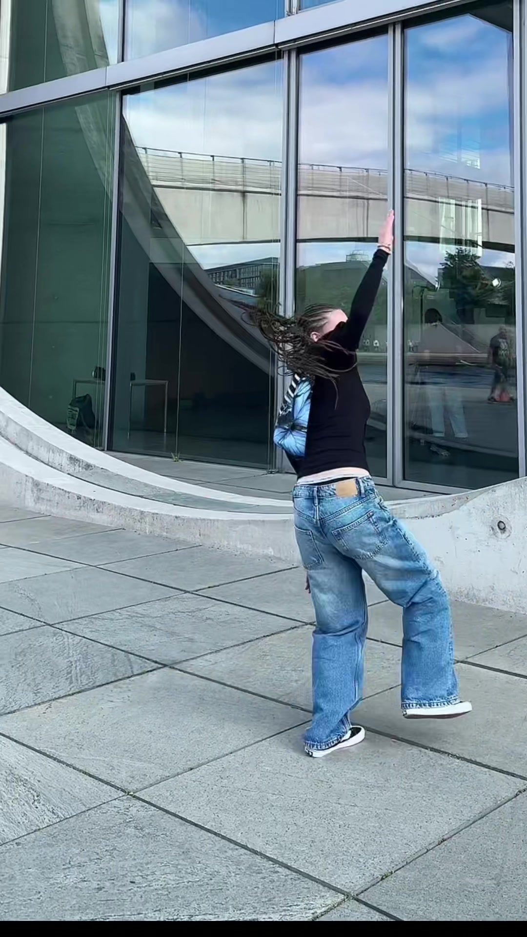 @𝐋𝐚𝐯𝐢𝐧𝐢𝐚