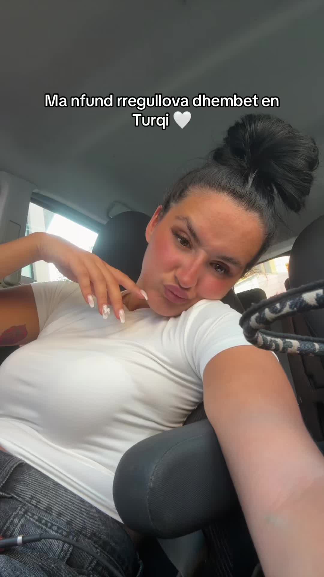 @Franceska Gila🇦🇱
