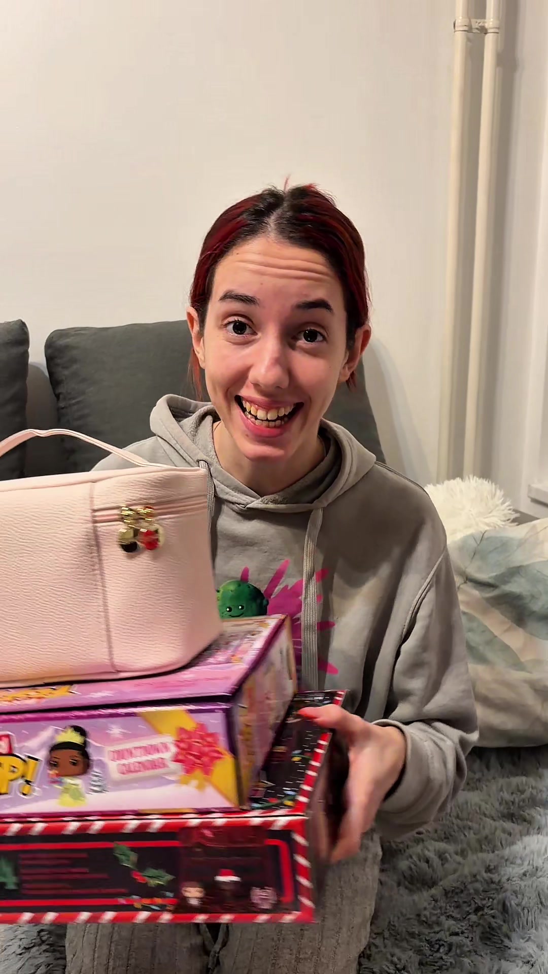@EmiFox