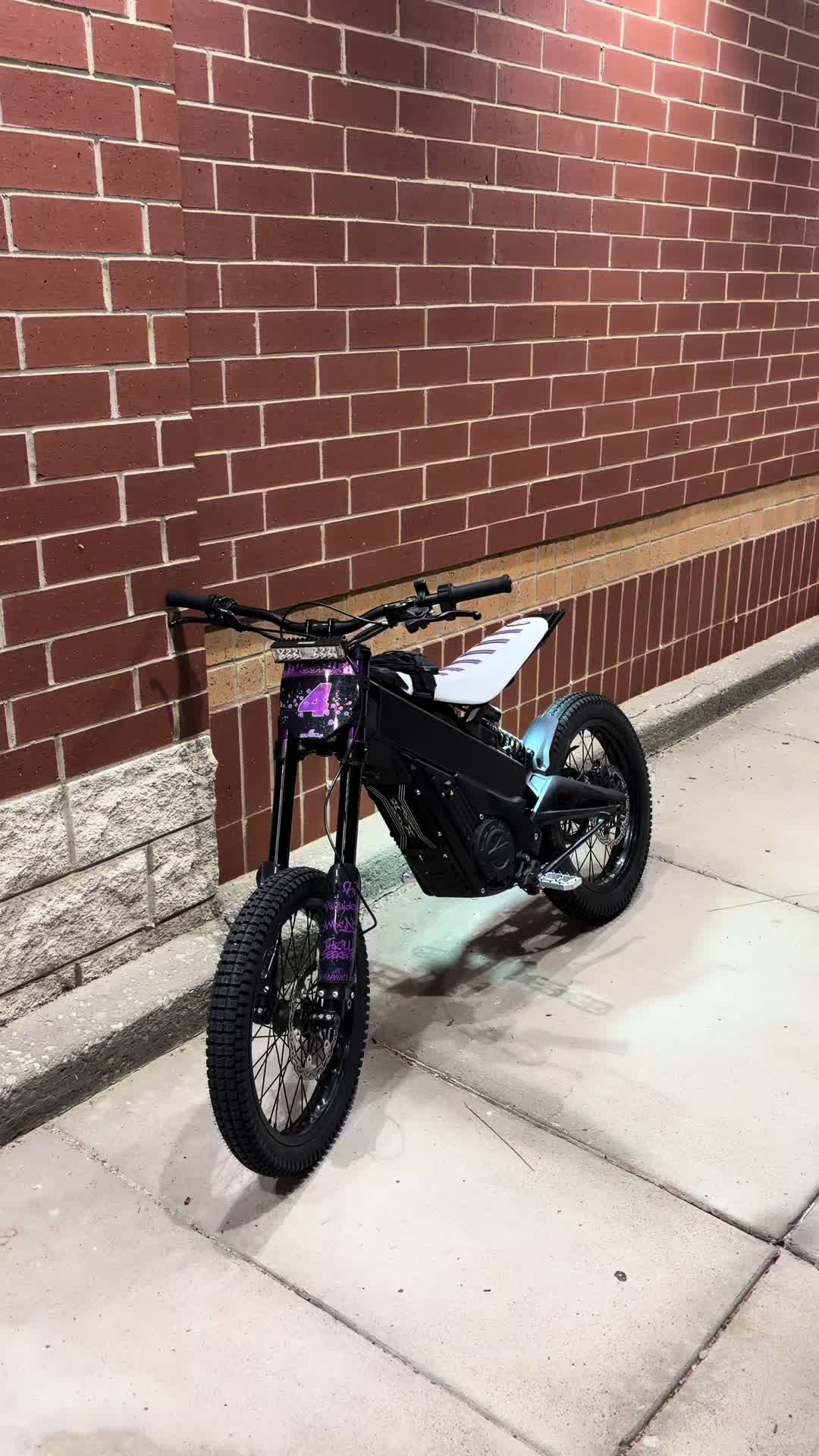 @fluxxcustoms