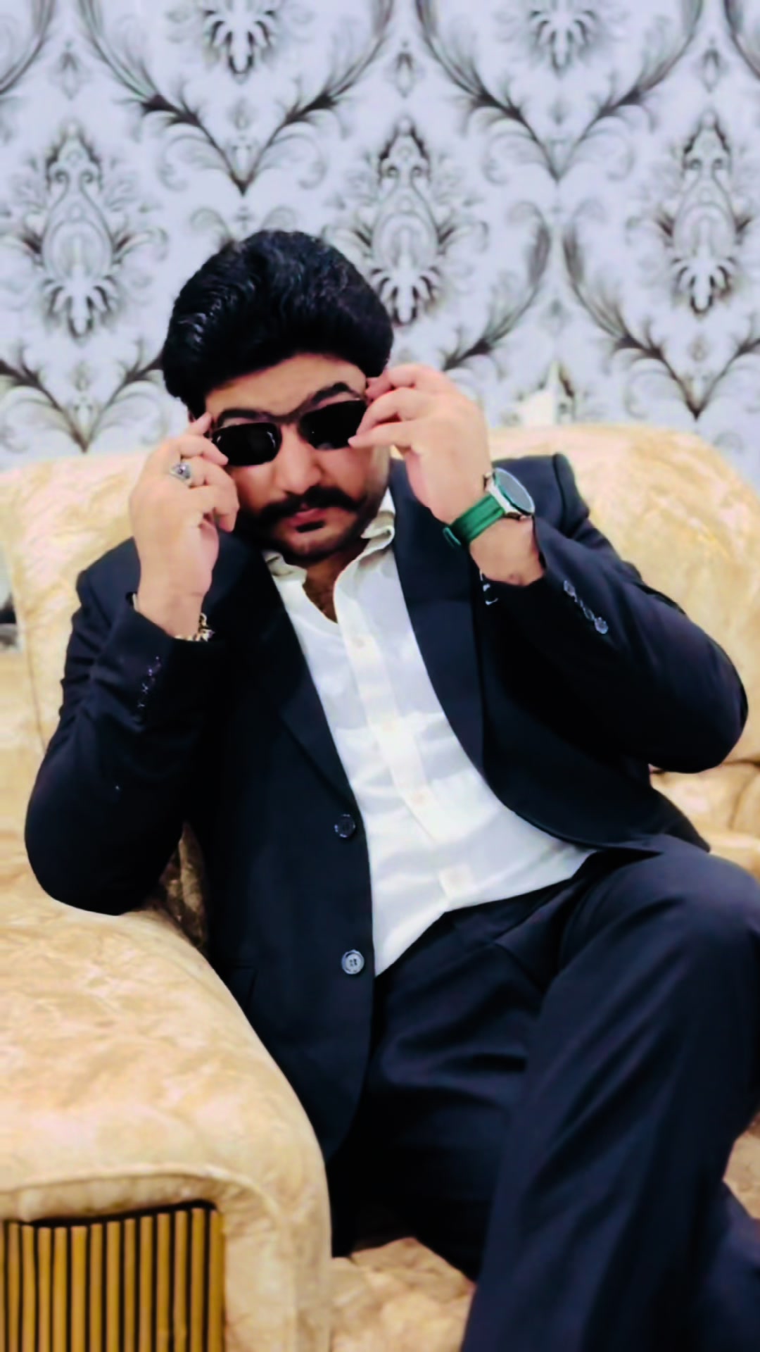 @Punokhan09