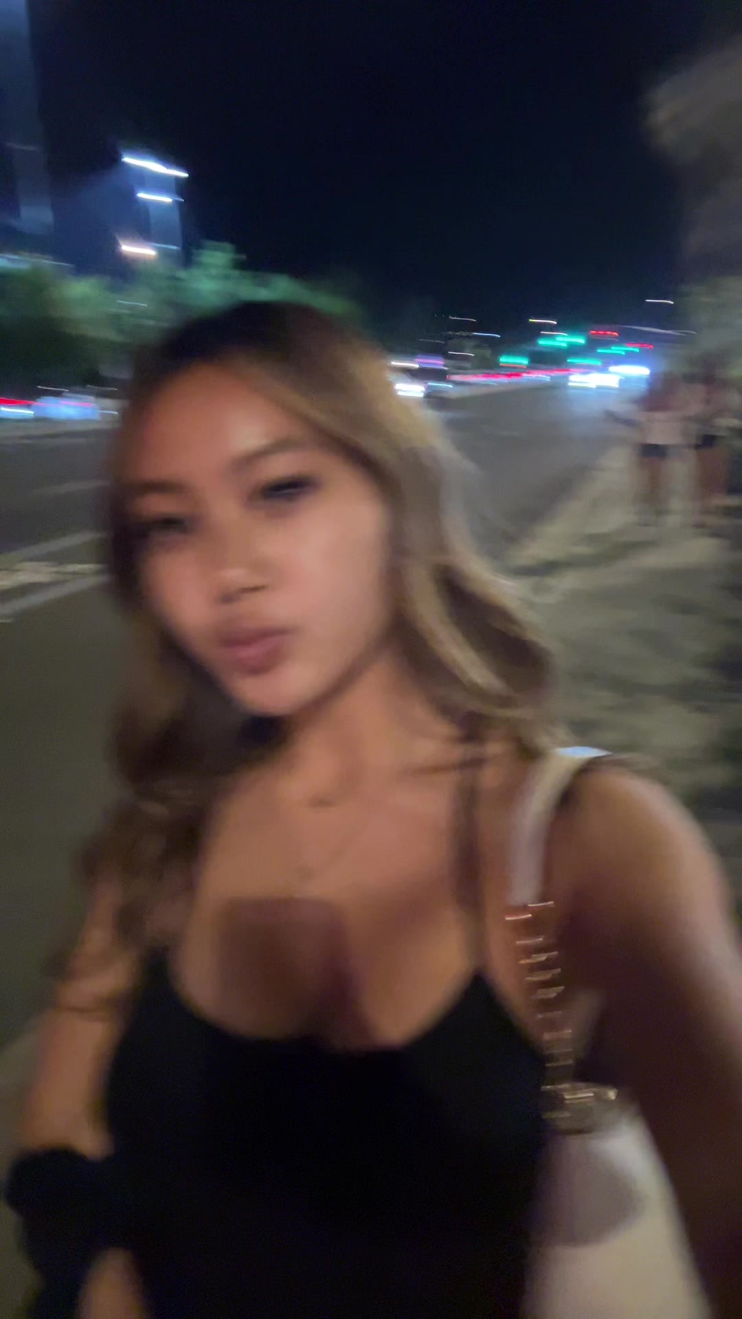 @sexyfunnycute