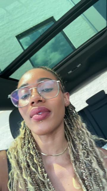 @finessefantasia