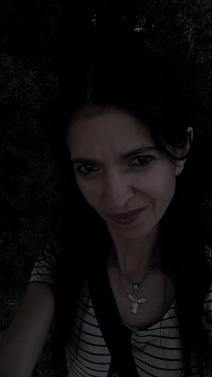 @H&uuml;meyra Erguvan