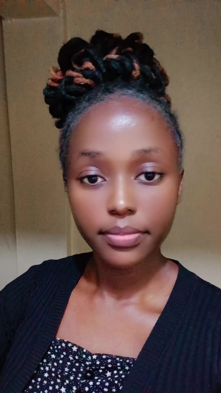 @😍😍Liz the mastermind 👸🧑&zwj;💻