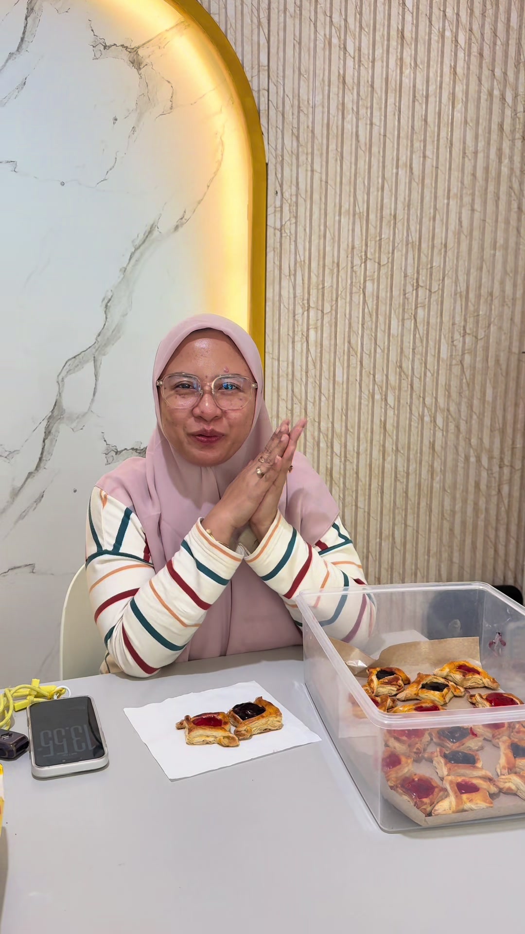 @jajan mbak sari