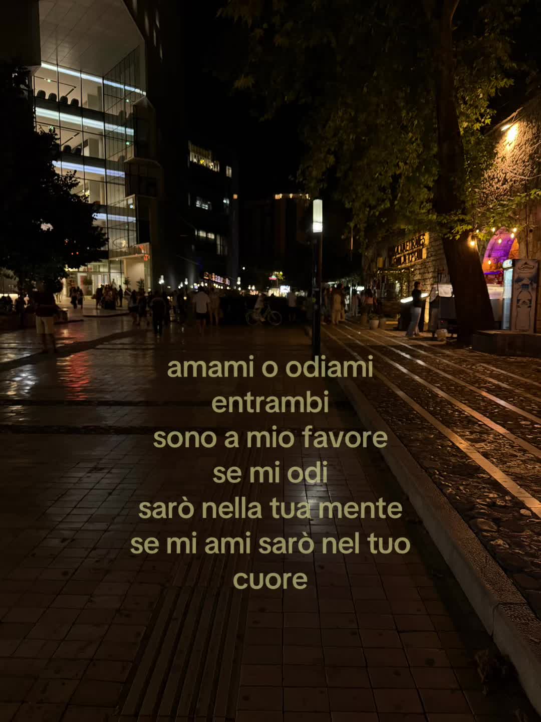 @𝟐𝟐