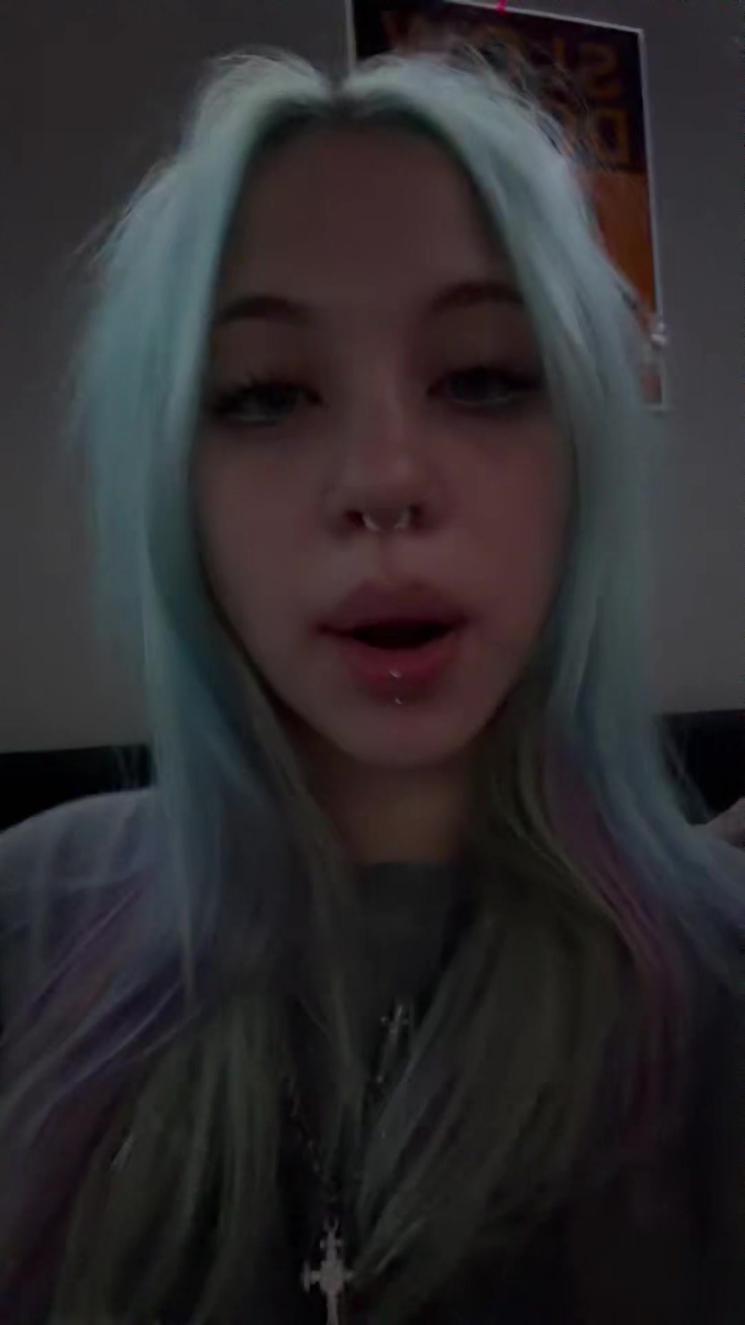 @..