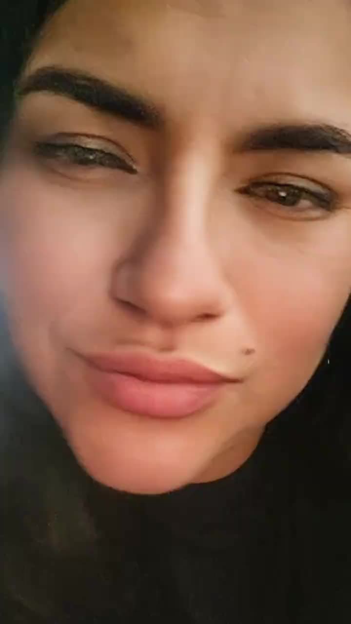 @Aniesperanza