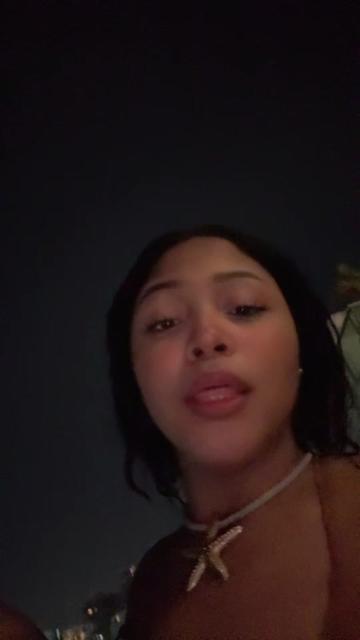 @✨